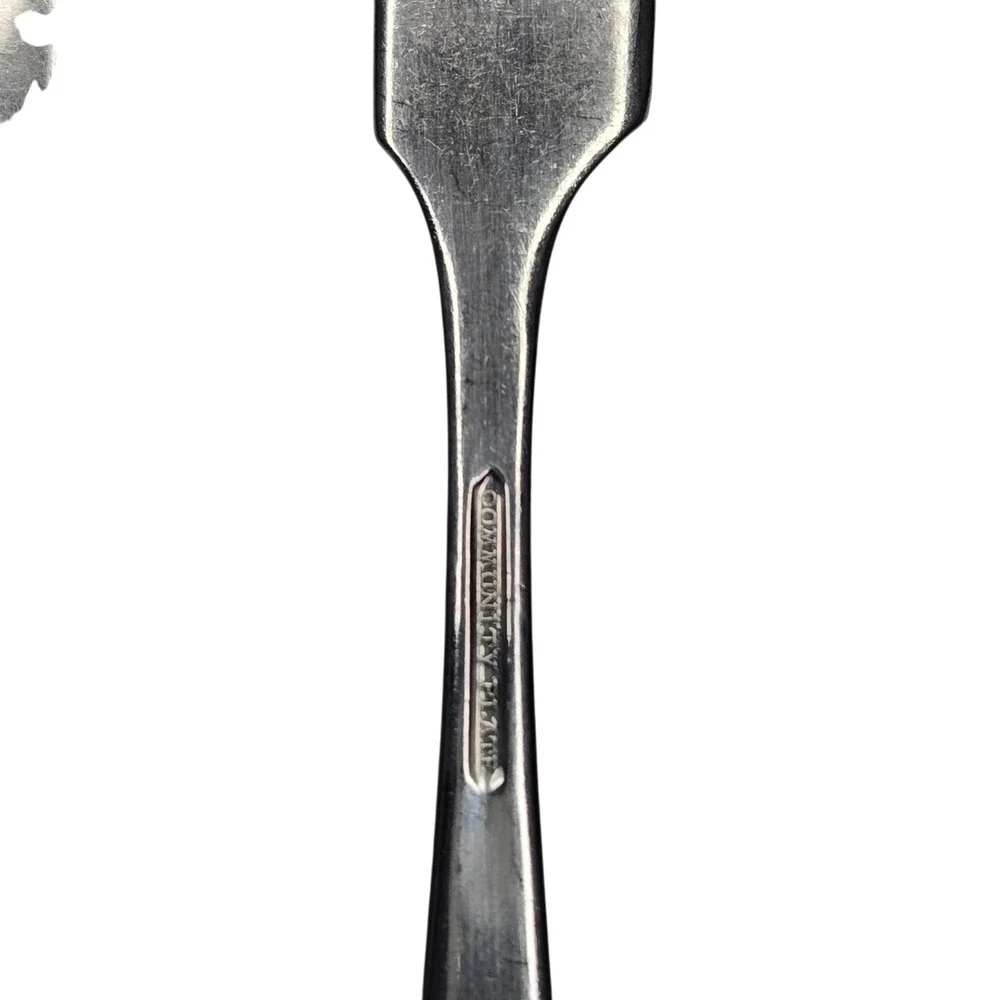 Vintage 1914 Oneida Patrician Silverplate Butter Spreaders Monogram N Set of 6